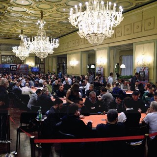 Italian Poker Open nella Poker Room del Casino: splendidi field in sala Privata e sala De Santis per un torneo di livello internazionale che sta superando le più rosee previsioni in termini di iscrizioni Italian Poker Open nella Poker Room del Casino: splendidi field in sala Privata e sala De Santis per un torneo di livello internazionale che sta superando le più rosee previsioni in termini di iscrizioni