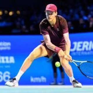 Sinner-Zverev in finale a Vienna: orario, precedenti e dove vederla in tv Sinner-Zverev in finale a Vienna: orario, precedenti e dove vederla in tv