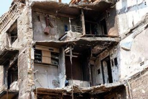 Ucraina, nuovi attacchi russi su Kiev: tre morti tra cui un bambino Ucraina, nuovi attacchi russi su Kiev: tre morti tra cui un bambino