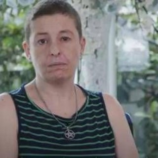 Fine vita, l'appello di Ada alla politica: "Guardatemi negli occhi: ogni attesa imposta è una tortura in più" Fine vita, l'appello di Ada alla politica: "Guardatemi negli occhi: ogni attesa imposta è una tortura in più"