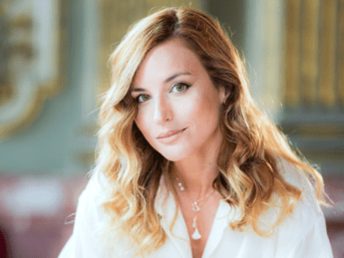 La Fenice, Beatrice Venezi è il nuovo direttore musicale: "Emozionata e grata" La Fenice, Beatrice Venezi è il nuovo direttore musicale: "Emozionata e grata"