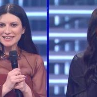 Sanremo 2026, doppia Laura Pausini sul palco: l'imitazione di Vincenzo De Lucia