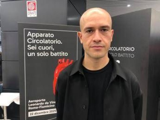 'Apparato circolatorio', presentata all'Aeroporto di Fiumicino l'opera dello scultore Jago 'Apparato circolatorio', presentata all'Aeroporto di Fiumicino l'opera dello scultore Jago