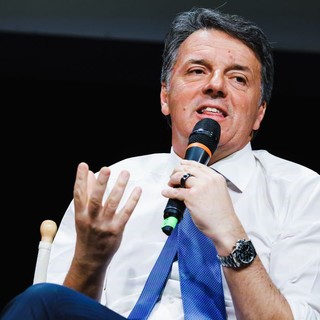 Renzi “Il governo tira a campare, centrosinistra si svegli”
