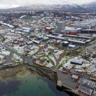 Groenlandia, italiano muore in incidente aereo a Nuuk Groenlandia, italiano muore in incidente aereo a Nuuk