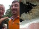 Pierluigi Diaco e Alessio Orsingher punti dalle vespe in casa, interviene il disinfestatore: "Nido enorme"