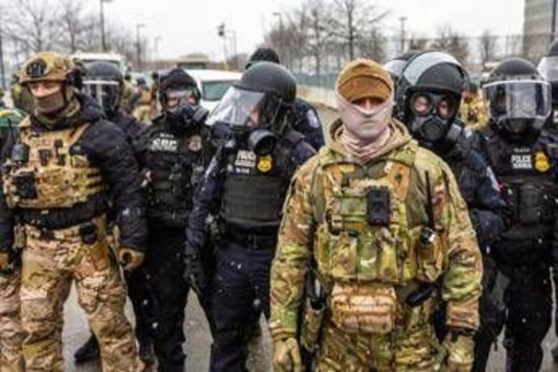 Anatomia dell’Ice: cos’è l’agenzia, chi è l’uomo forte Bovino (e cosa dicono i colleghi) Anatomia dell’Ice: cos’è l’agenzia, chi è l’uomo forte Bovino (e cosa dicono i colleghi)