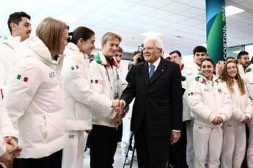 Mattarella al Villaggio Olimpico: dal pranzo con gli atleti al regalo ricevuto dagli azzurri, la visita del Presidente Mattarella al Villaggio Olimpico: dal pranzo con gli atleti al regalo ricevuto dagli azzurri, la visita del Presidente