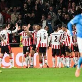 Psv-Napoli 6-2, McTominay non basta: sconfitta choc per Conte Psv-Napoli 6-2, McTominay non basta: sconfitta choc per Conte