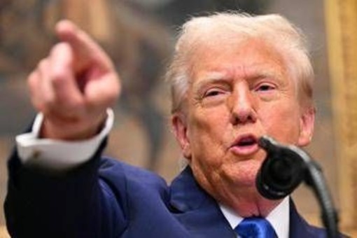 Ucraina, Trump sempre più con Kiev: intelligence per colpire Russia