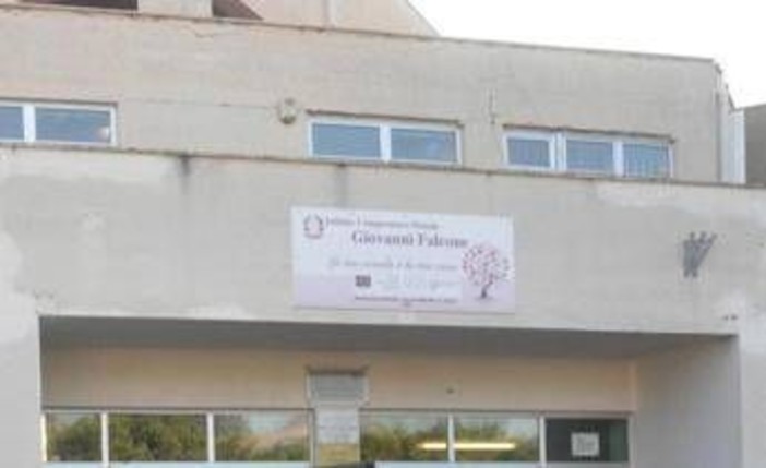 "Facevano la cresta sui fondi Ue", la Procura europea chiede l'arresto di 16 docenti e manager italiani