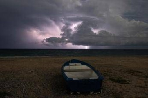 Neve al Nord, emergenza pioggia al Sud: Italia divisa, le previsioni meteo Neve al Nord, emergenza pioggia al Sud: Italia divisa, le previsioni meteo