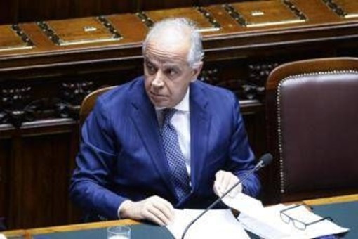 Askatasuna, Piantedosi: "Contro i violenti ci vuole fermo preventivo" Askatasuna, Piantedosi: "Contro i violenti ci vuole fermo preventivo"