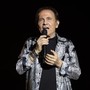 Roby Facchinetti sbaglia testo di 'Pierre' e si scusa: "Non mi capitava da 1976..." Roby Facchinetti sbaglia testo di 'Pierre' e si scusa: "Non mi capitava da 1976..."