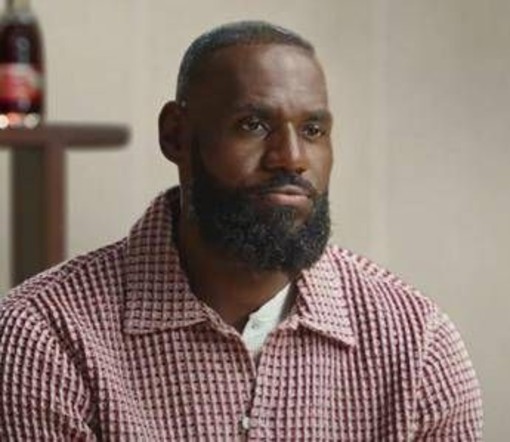 LeBron James, la 'decisione' è solo uno spot LeBron James, la 'decisione' è solo uno spot