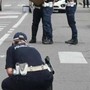 Varese, auto travolge 5 pedoni lungo la statale: morta 17enne, 4 feriti gravi Varese, auto travolge 5 pedoni lungo la statale: morta 17enne, 4 feriti gravi
