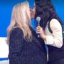 Levante dopo Sanremo: "Non c'è stata censura". E poi bacia in diretta Mara Venier Levante dopo Sanremo: "Non c'è stata censura". E poi bacia in diretta Mara Venier