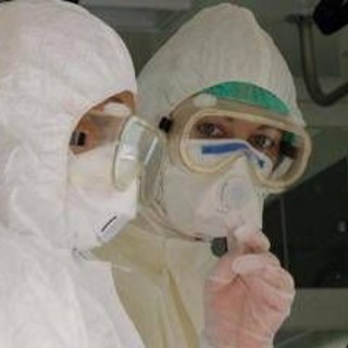 Mers colpisce ancora, alert Oms: 19 casi e 4 morti nel 2025 di cui 2 su viaggiatori rientrati in Francia