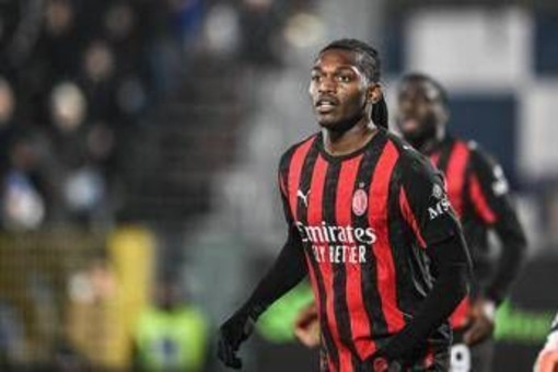 Leao segna in contropiede, l'arbitro annulla: cos'è successo in Milan-Lecce