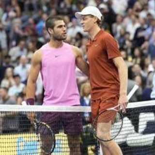 Sinner-Alcaraz, domani il 'super match' a Seul: orario, montepremi e dove vederlo in tv e streaming Sinner-Alcaraz, domani il 'super match' a Seul: orario, montepremi e dove vederlo in tv e streaming