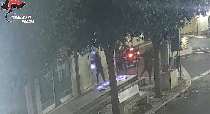 Assalti a sportelli Atm con esplosivo in varie province, cinque fermi Assalti a sportelli Atm con esplosivo in varie province, cinque fermi