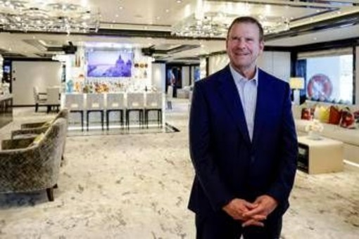 L'ambasciatore Usa Fertitta: "Meloni leader di livello mondiale, italiani faranno la scelta giusta" L'ambasciatore Usa Fertitta: "Meloni leader di livello mondiale, italiani faranno la scelta giusta"