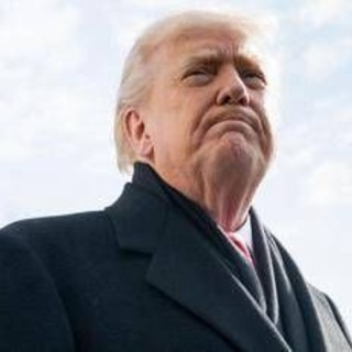 Iran, Trump alza il tiro e ora valuta attacco a Teheran: le possibili mosse del presidente