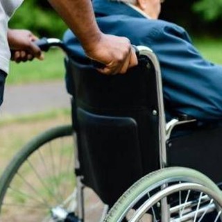 Legge 104, tra 3 mesi aumentano permessi: a chi spettano Legge 104, tra 3 mesi aumentano permessi: a chi spettano