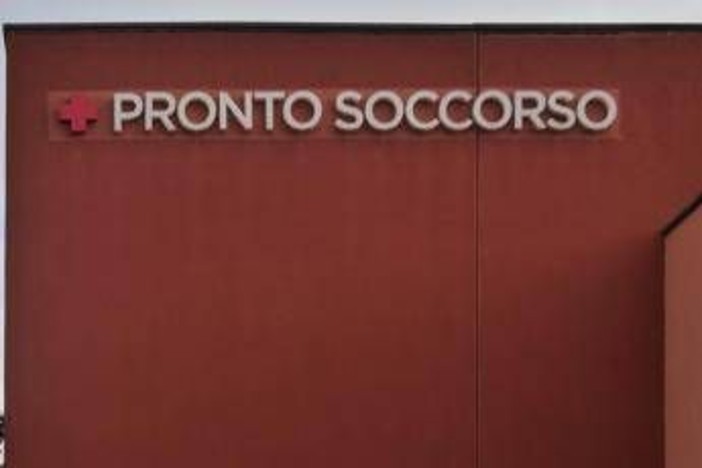 Milano, vola giù dalla finestra a scuola durante ricreazione: ferita 11enne