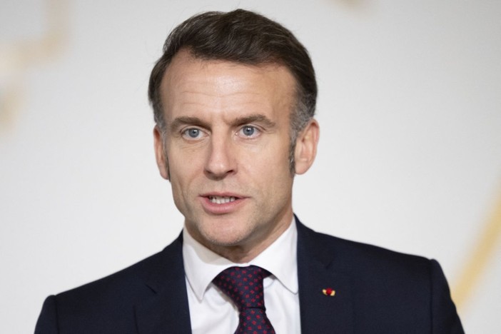 Macron “E’ il momento del risveglio europeo” Macron “E’ il momento del risveglio europeo”