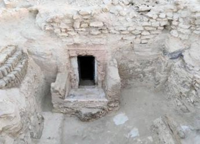 Egitto, scoperta una tomba di 3.000 anni vicino a Luxor Egitto, scoperta una tomba di 3.000 anni vicino a Luxor