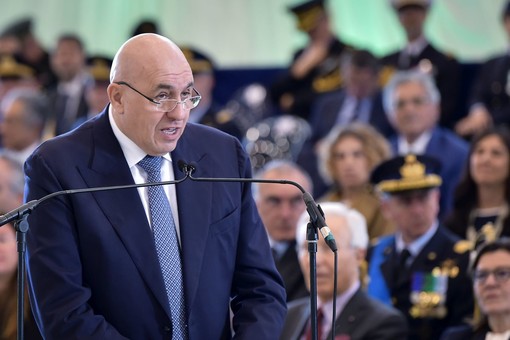 Giorno della Memoria, Crosetto “Difesa commemora vittime e onora la loro storia” Giorno della Memoria, Crosetto “Difesa commemora vittime e onora la loro storia”