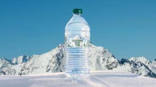 Acqua: radici alpine e sguardo al futuro, Levissima compie 90 anni