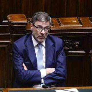 Dpfp, Giorgetti alla Camera chiede scostamento di bilancio: Aula è semivuota Dpfp, Giorgetti alla Camera chiede scostamento di bilancio: Aula è semivuota