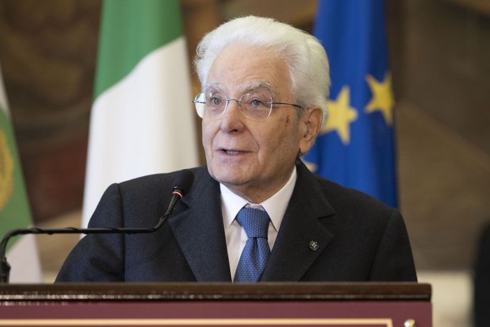 Mattarella “Esercito fondamentale per salvaguardare l’indipendenza del Paese” Mattarella “Esercito fondamentale per salvaguardare l’indipendenza del Paese”