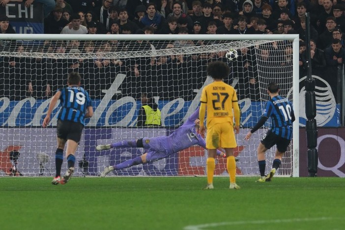Atalanta-Borussia Dortmund 4-1, nerazzurri agli ottavi di Champions Atalanta-Borussia Dortmund 4-1, nerazzurri agli ottavi di Champions