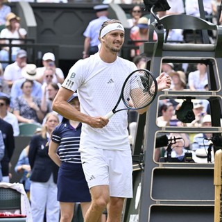 Zverev piega Fery e vola in finale a Wimbledon