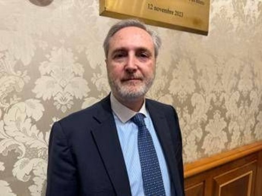 Benessere cervello, Leonardi (Salute): "Ministero punta su stili di vita sani e Fondo Alzheimer" Benessere cervello, Leonardi (Salute): "Ministero punta su stili di vita sani e Fondo Alzheimer"