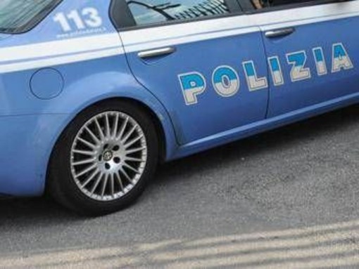 Napoli, 19enne ucciso da colpo di pistola alla fronte: fermato un 15enne Napoli, 19enne ucciso da colpo di pistola alla fronte: fermato un 15enne