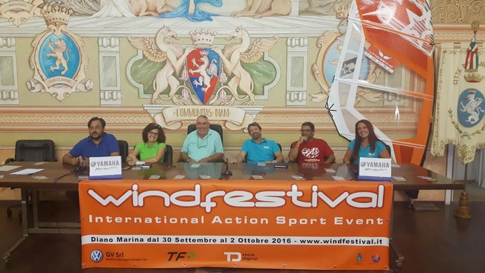 Torna il Windfestival a Diano Marina. Dal 30 settembre al 2 ottobre la manifestazione per gli appassionati di windsurf