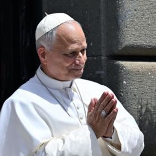 Medio Oriente, Papa: "Sospendere attacchi e riaprire spazi di dialogo per pace tanto desiderata" Medio Oriente, Papa: "Sospendere attacchi e riaprire spazi di dialogo per pace tanto desiderata"