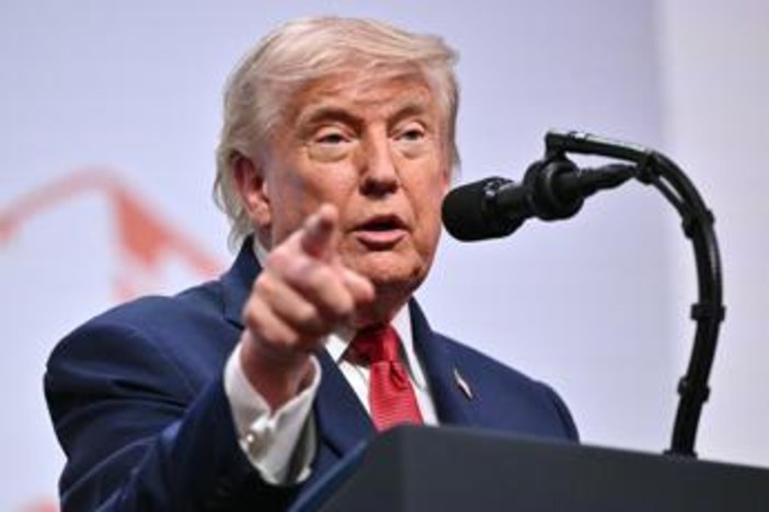 Trump, nuovo attacco a Meloni: "Italia non ci ha aiutato, noi l'abbiamo sempre difesa"