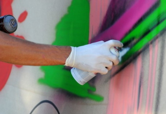 Bordighera: il Comune chiede ai 'writers' di tinteggiare il sottopasso verso il lungomare