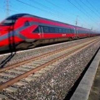 Danneggiata linea ferroviaria del Brennero, treni in ritardo di oltre un'ora Danneggiata linea ferroviaria del Brennero, treni in ritardo di oltre un'ora