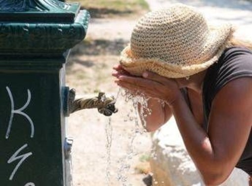 Nuova ondata di caldo estremo, picchi oltre 45°C: Centro-Sud ancora nella morsa dell'afa Nuova ondata di caldo estremo, picchi oltre 45°C: Centro-Sud ancora nella morsa dell'afa