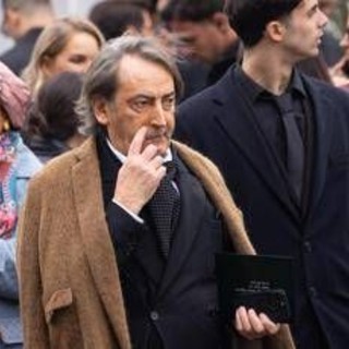 È morto Beppe 'Sugar' Angiolini, punto di riferimento per il fashion d'avanguardia e il Made in Italy È morto Beppe 'Sugar' Angiolini, punto di riferimento per il fashion d'avanguardia e il Made in Italy
