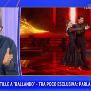 Ballando, Mariotto affonda d'Urso: "Non regge il confronto con Ornella Muti" Ballando, Mariotto affonda d'Urso: "Non regge il confronto con Ornella Muti"