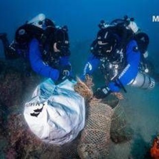 Marevivo-Arca Fondi, recuperata rete fantasma di 3mila m da fondali Siracusa
