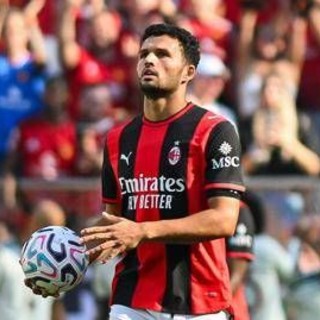 Milan-Atalanta, Var protagonista prima annulla gol ai rossoneri e poi assegna un rigore Milan-Atalanta, Var protagonista prima annulla gol ai rossoneri e poi assegna un rigore