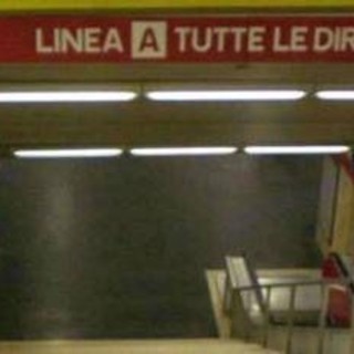 Roma, 28enne investito da metro a Baldo degli Ubaldi: estratto vivo dai binari Roma, 28enne investito da metro a Baldo degli Ubaldi: estratto vivo dai binari